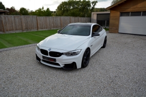 BMW M4 Coupé M-Performance 